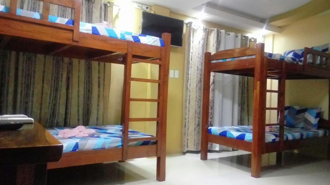Ea Apartelle - Metro Виган Экстерьер фото